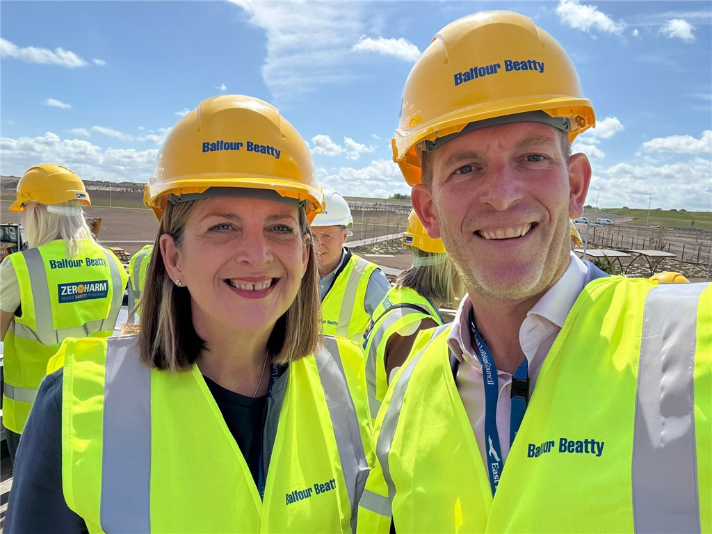 Chief Executive visits new school