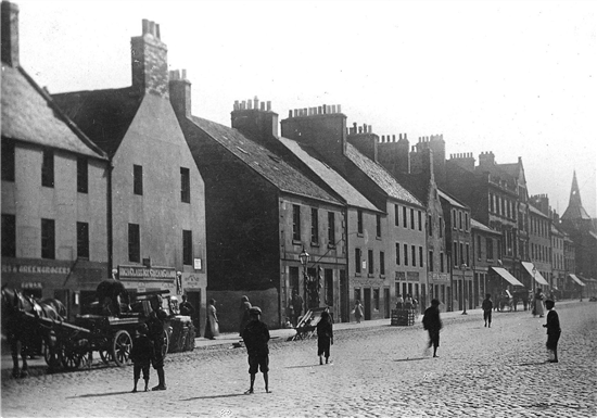 Children playing in High Street